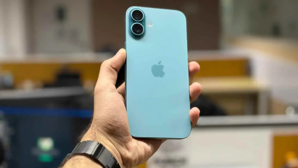iPhone 17